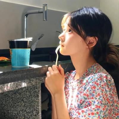 比安布尔更黑